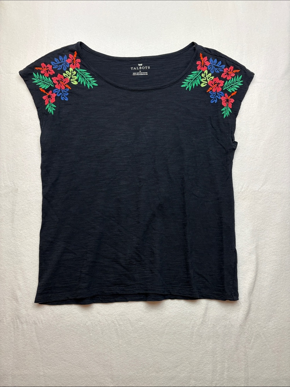 Talbots size medium Navy blue Short-Sleeve Tee with Bright Floral Embroidery